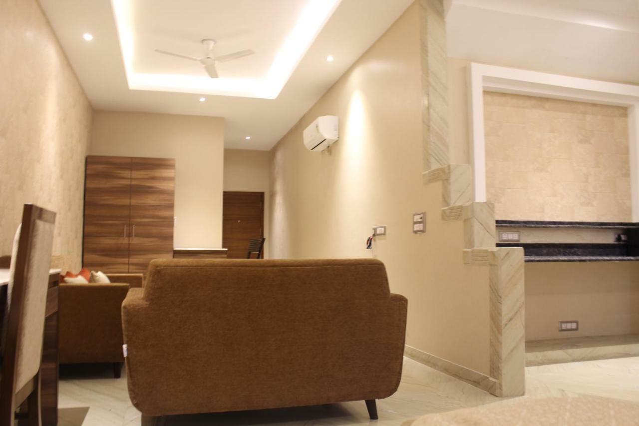 Royal Residence Iffco Chowk Gurgaon Zewnętrze zdjęcie