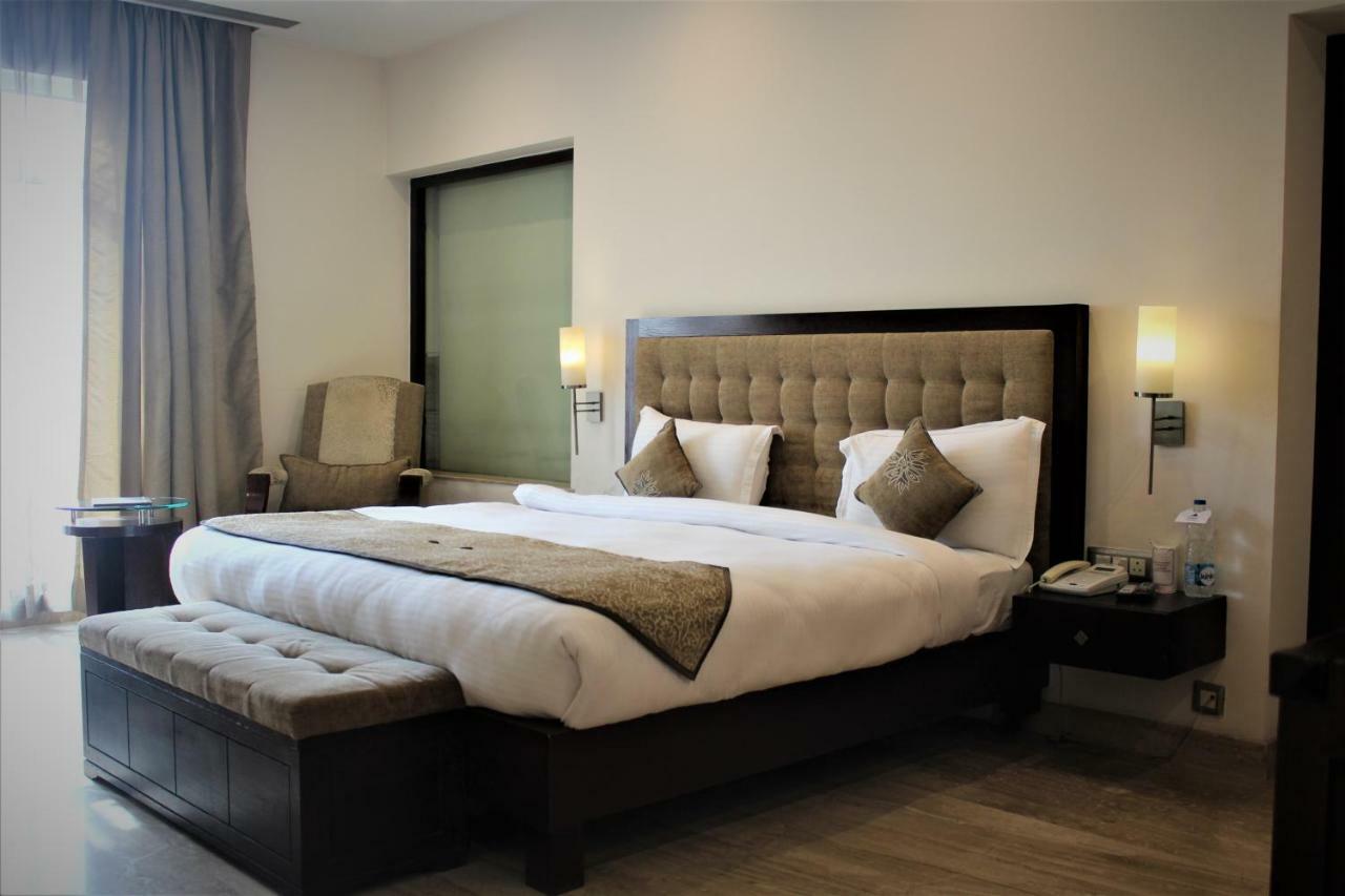 Royal Residence Iffco Chowk Gurgaon Zewnętrze zdjęcie