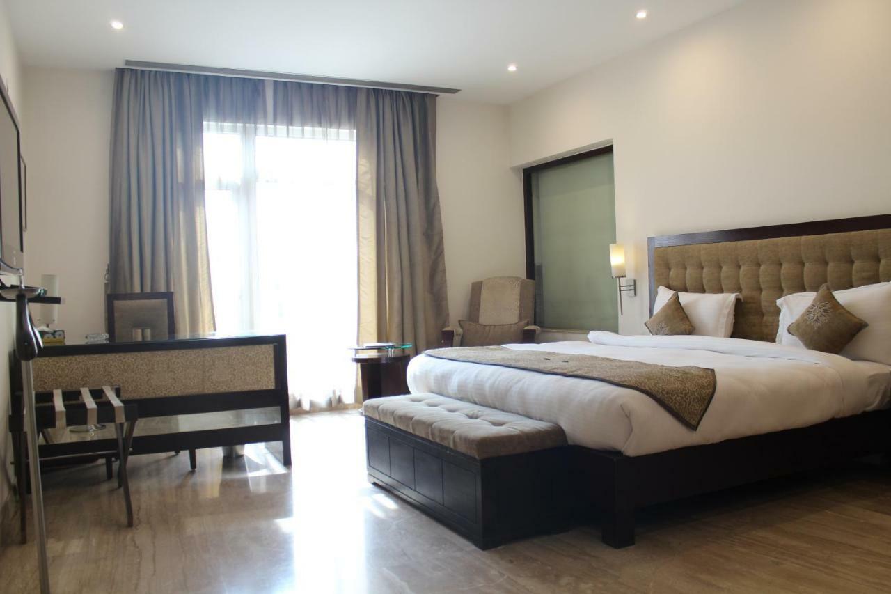 Royal Residence Iffco Chowk Gurgaon Zewnętrze zdjęcie